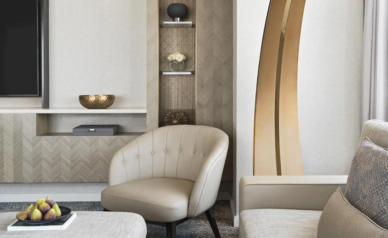 Four Seasons Hotel ריאד