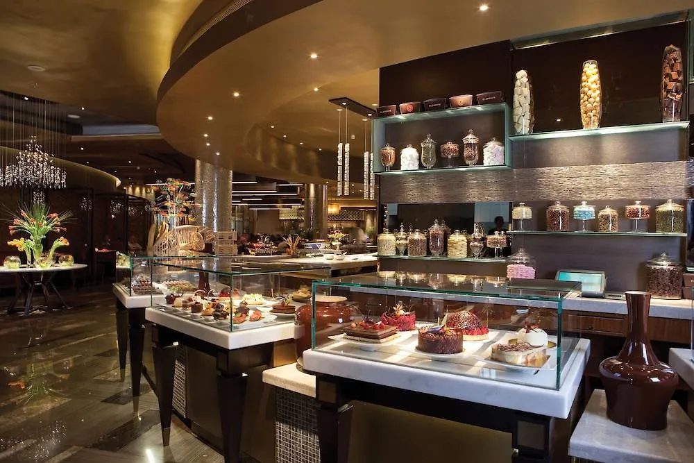 *****  Four Seasons Hotel Riyadh Saudi Arabia